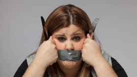 Cum să mănânci mai puțin fără să te înfometezi. 8 trucuri utile